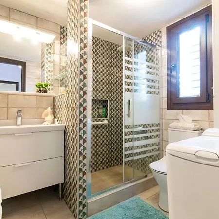 Vila Montagna - Sani Elani