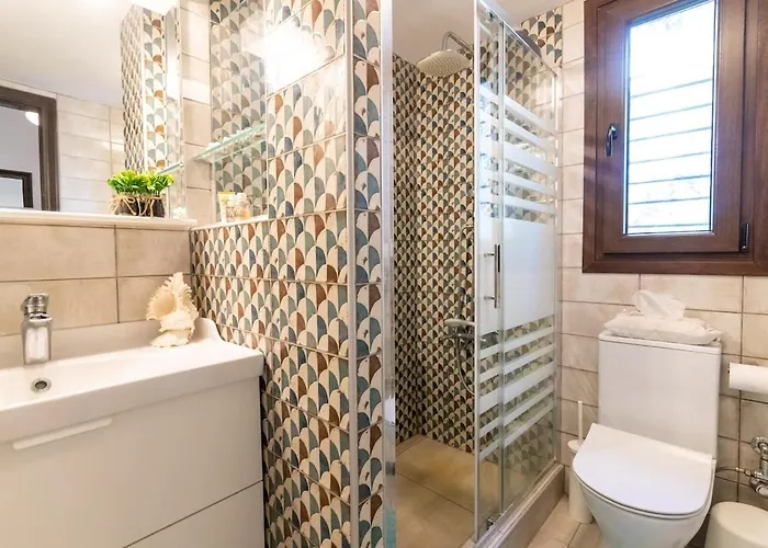 Montagna - Sani Villa *